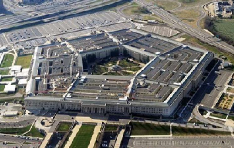 وزارة الدفاع الأمريكية تحذر الحكومة السورية من أستهداف قواتها