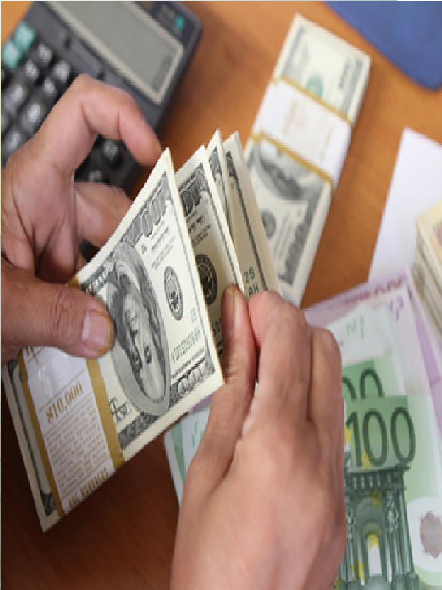 أسعار الدولار تسجل انخفاضا في بورصات العراق وانخفاض مبيعات البنك المركزي الى 183 مليون دولار