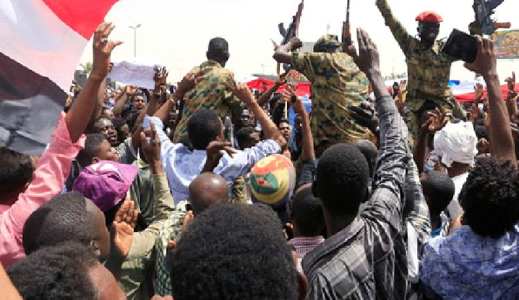 مقتل شخص و اصابة 10 اخرين نتيجة اطلاق نار لقوات الامن السودانية ضد المتضاهرين