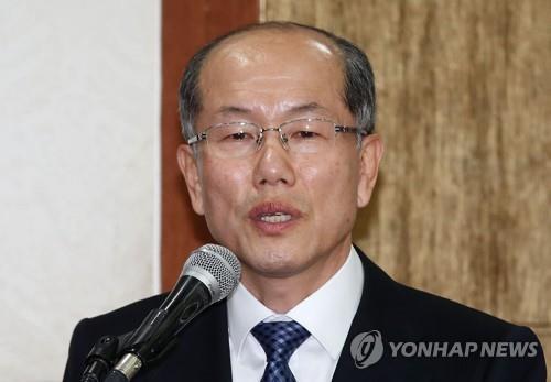 رئيس كوريا الجنوبية يوجه تحذيرا لمستشار الأمن القومي إثر الفشل في رصد القارب الشمالي