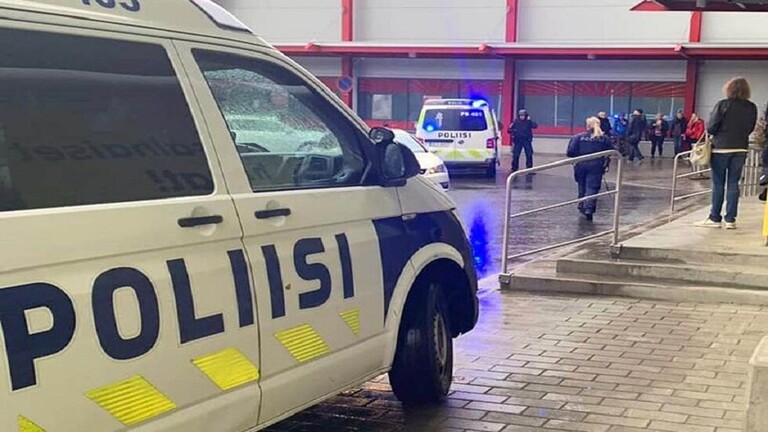 هل وراءه داعش الارهابي ؟ ... هجوم على مدرسة مهنية بمدينة كوبيو شرقي فنلندا