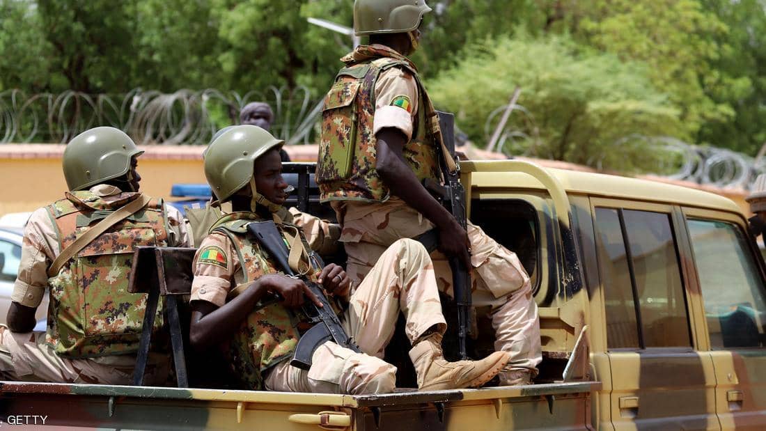 هل لداعش الارهابي صلة ؟ .... مقتل 15 جنديا في "هجوم إرهابي" في #مالي