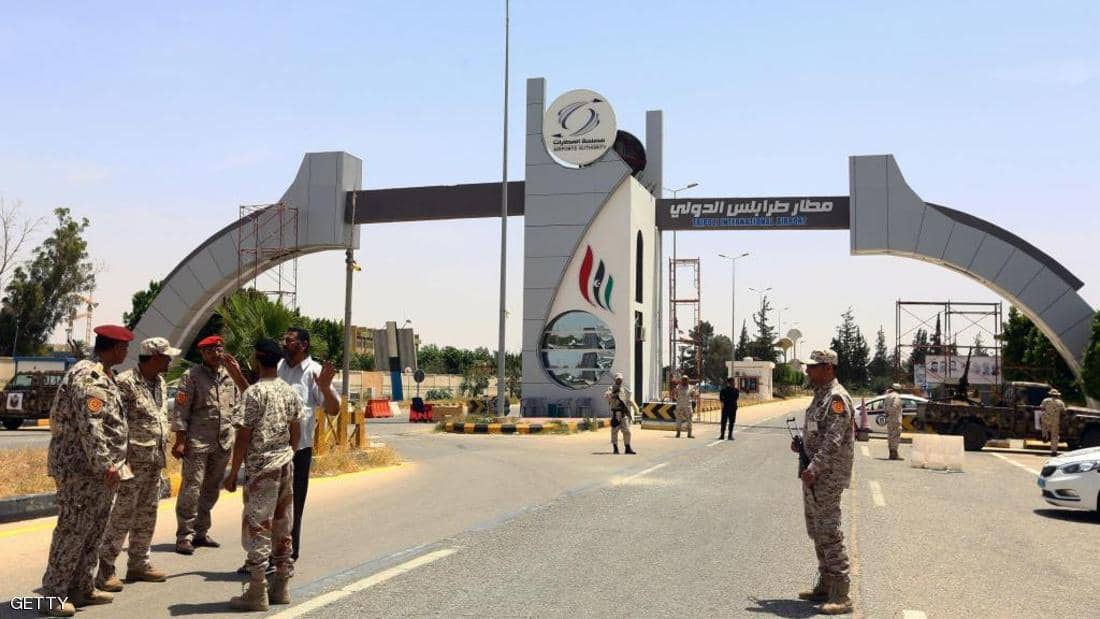 ليبيا | الجيش يبسط سيطرته على طريق المطار في طرابلس