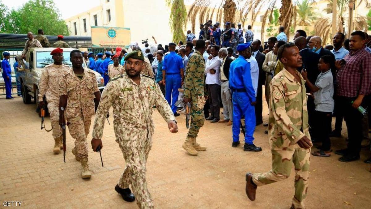حظر التجول في بورتسودان بعد اشتباكات دامية في السودان