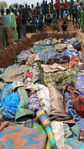 400 قتيل وجريح في هجوم دموي في بوركينا فاسو الى التحالف الدولي للعلم