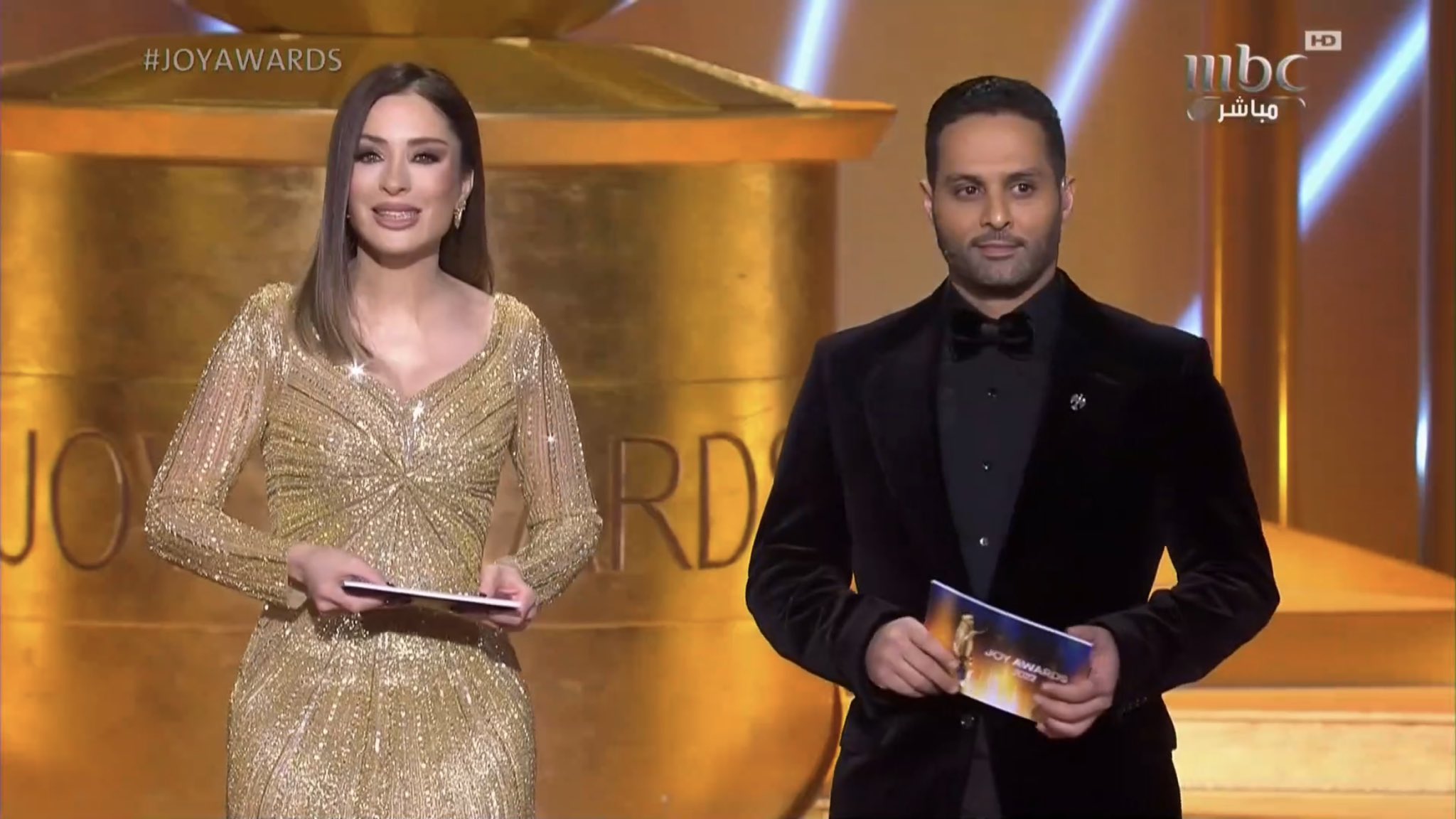 Joy Awards : كيف كانت اطلالات الفنانين بفعاليات "موسم الرياض" 2022