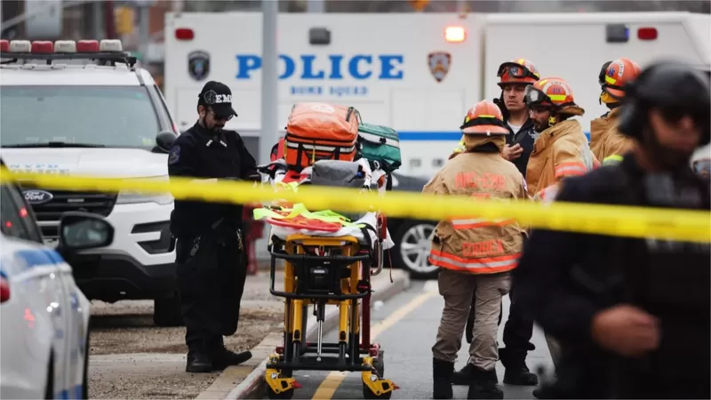 اطلاق نار ومتفجرات في مترو انفاق نيويورك ومقتل 16 شخصا امس الثلاثاء